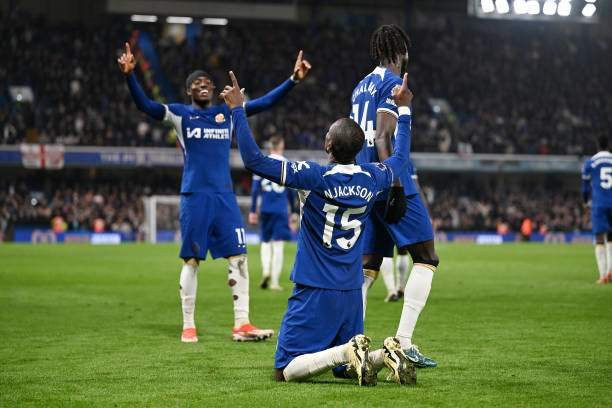 Chelsea chính thức mang vé dự Champions League cho Liverpool