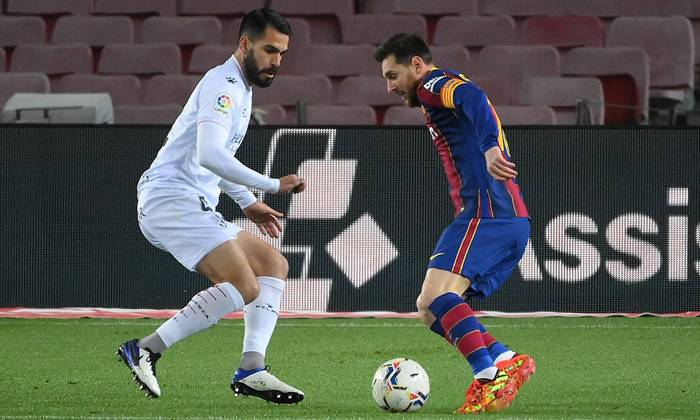 Nhận định Soi Kèo Huesca vs Elche, 02h00 ngày 10/04, VĐQG Tây Ban Nha